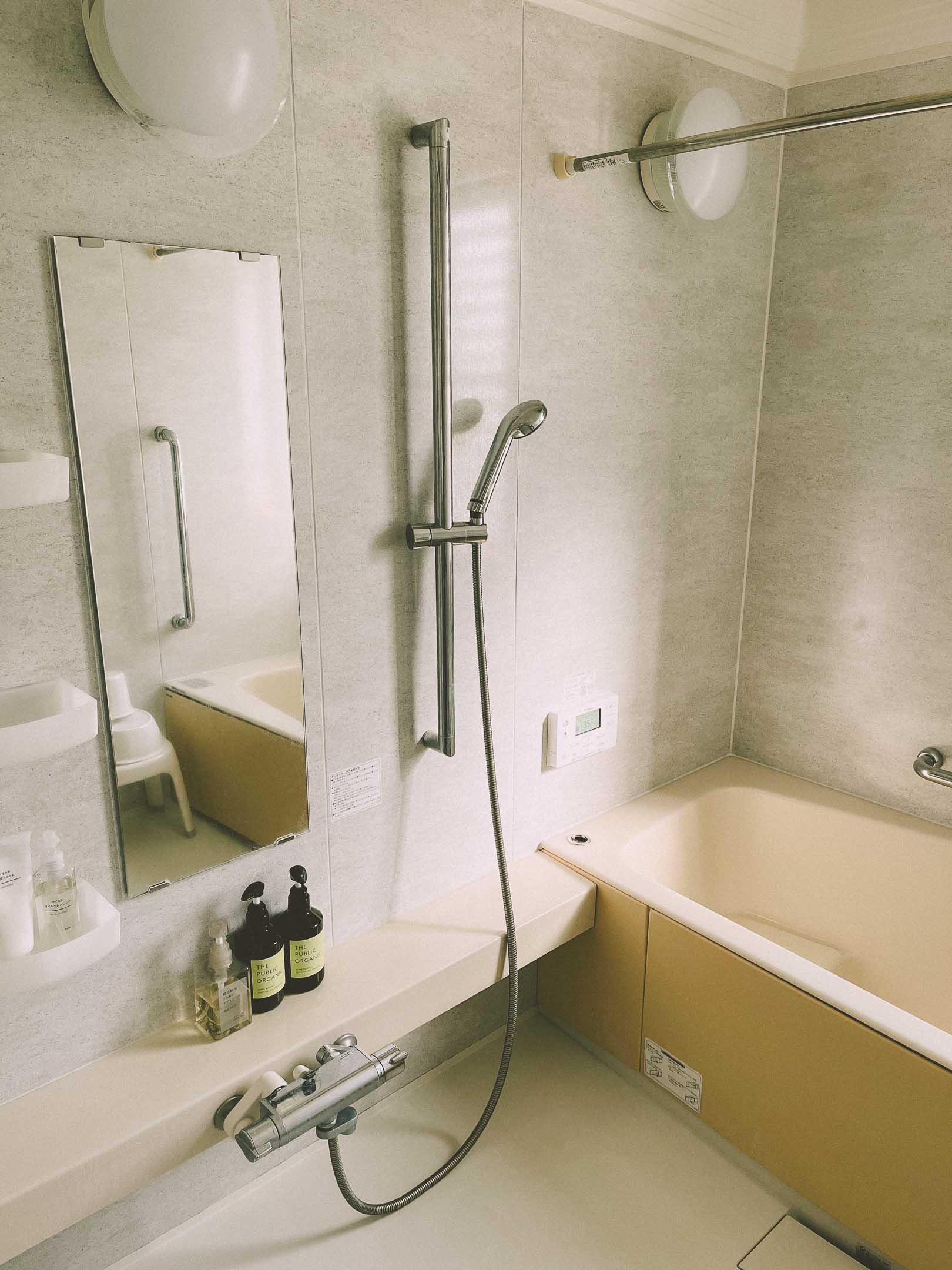 ゲストハウスのお風呂・バスルーム