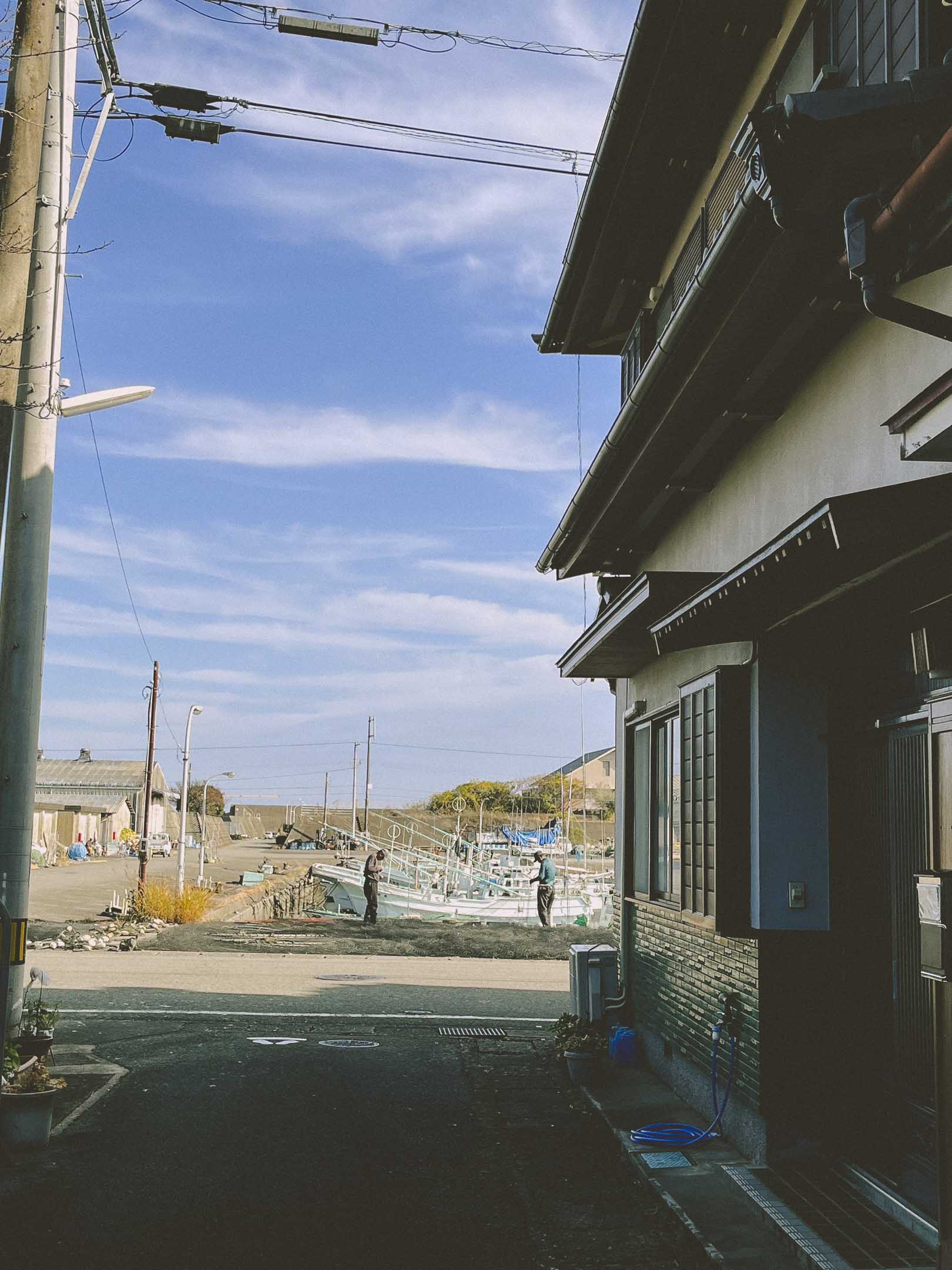 徳島県海陽町の町並み（近所の住民の会話）